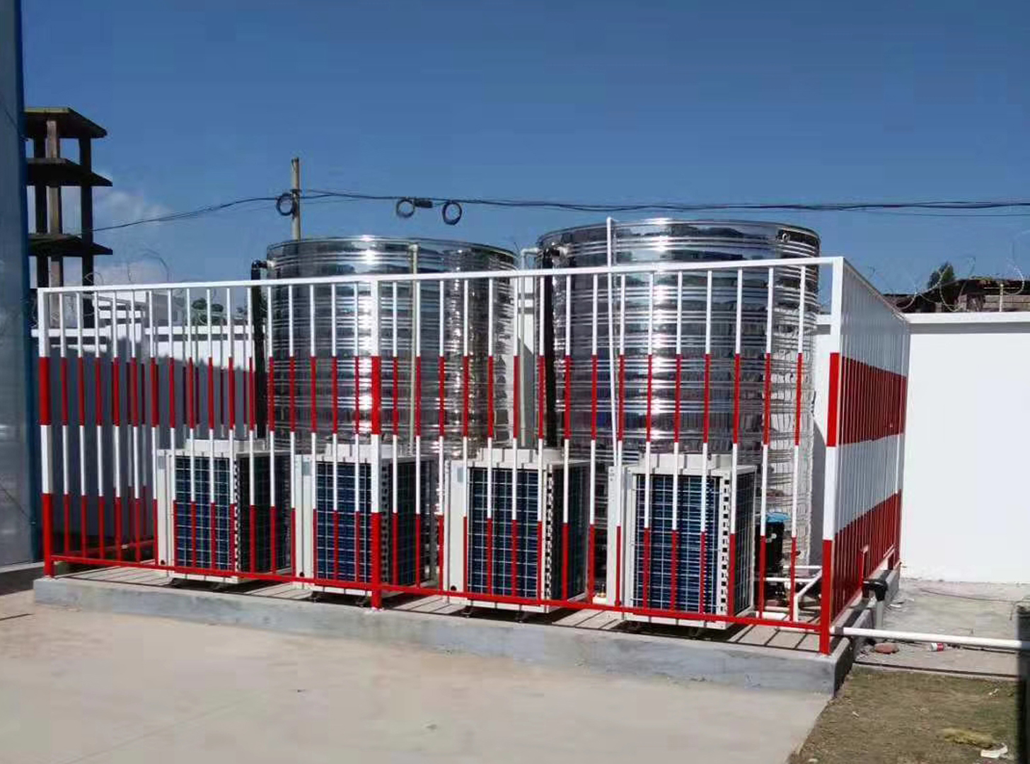 中國建筑某工程有限公司某建筑工地?zé)崴こ? /></a></dt>
<dd><h4><a class=